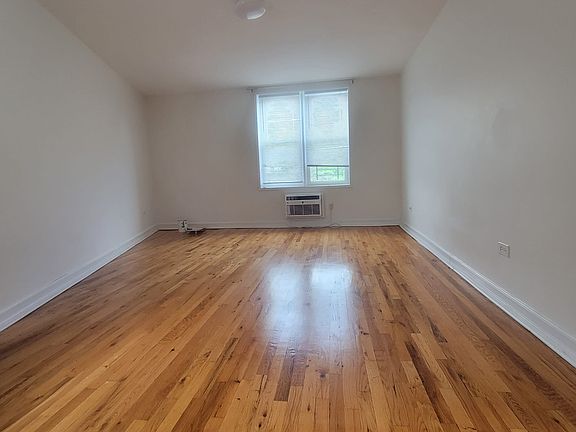 4th image of 2610 Ocean Pkwy #9-C