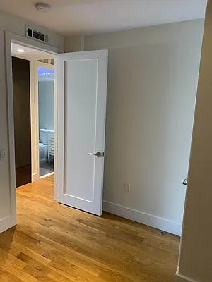 Rented by Carnegie Management Inc | media 31