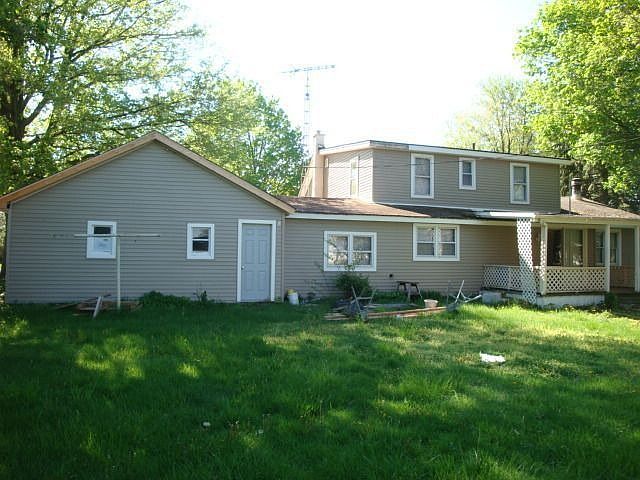 2nd image of 1274 Seneca St