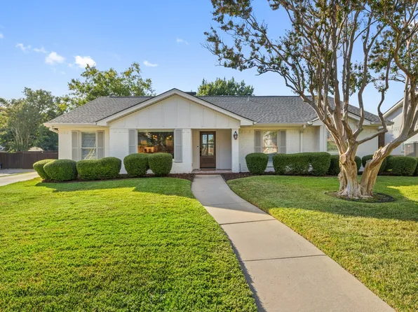 423 Valley Cove Dr, Richardson, TX 75080