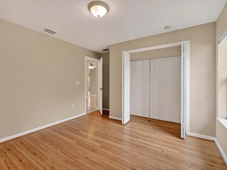 28 Princeton Ln — Photo 31