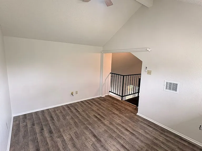 12406 Coronet St — Photo 12