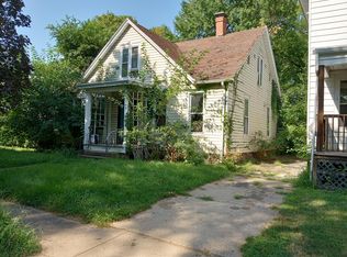 1203 S 12th St, Springfield, IL 62703