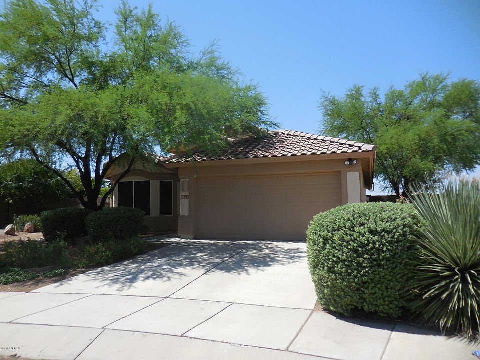 1st image of 2681 W Desert Bluffs Ct