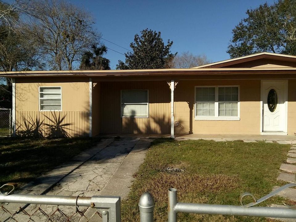 1st image of 11963 Walle Dr