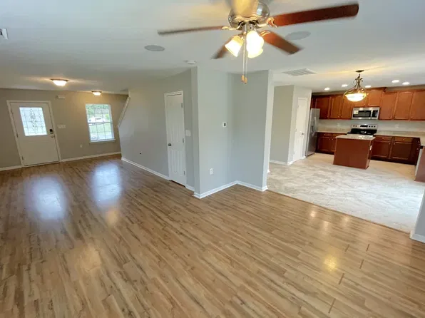 4316 Tucker Chase Dr, Midland, NC 28107