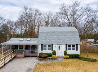 470 Seekell St, Taunton, MA 02780