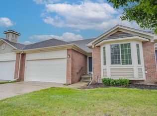 26252 Wacker Dr, Chesterfield, MI 48051