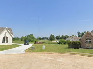 2865 10th St NE, Paris, TX 75462