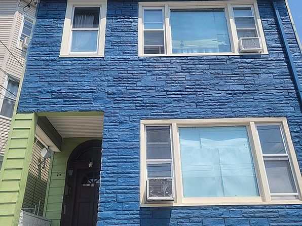 44 Paterson Ave