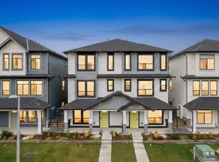 16677 16th Ave, Surrey, BC V4A 1M7