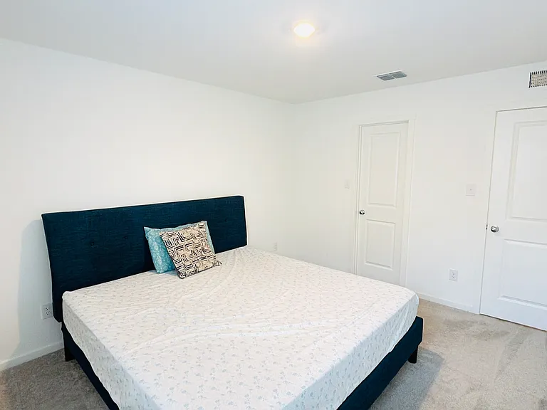 217 Adelina Dr — Photo 15