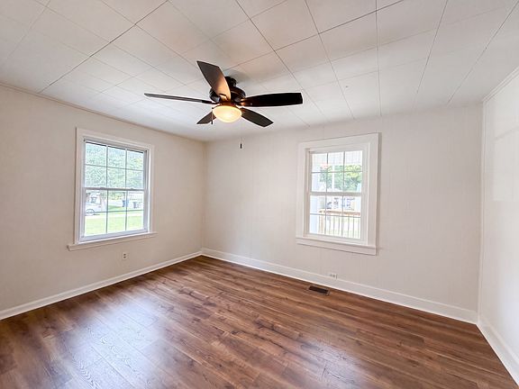 4th image of 144 Morningside Ln