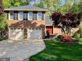 7710 Wilbur Ct, Springfield, VA 22153