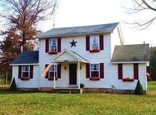 1084 Lake Rd, Wellsboro, PA 16901