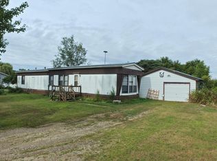 6287 N Caris Rd, Vestaburg, MI 48891