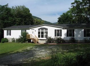 175 Huntley Stepp Ln, Hendersonville, NC 28792