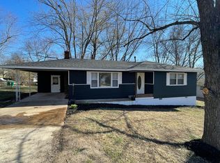 604 Summit St, Ava, MO 65608