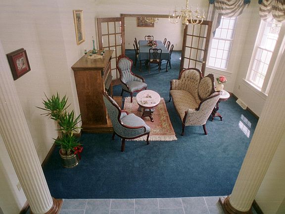 3rd image of 119 Alwine Ave