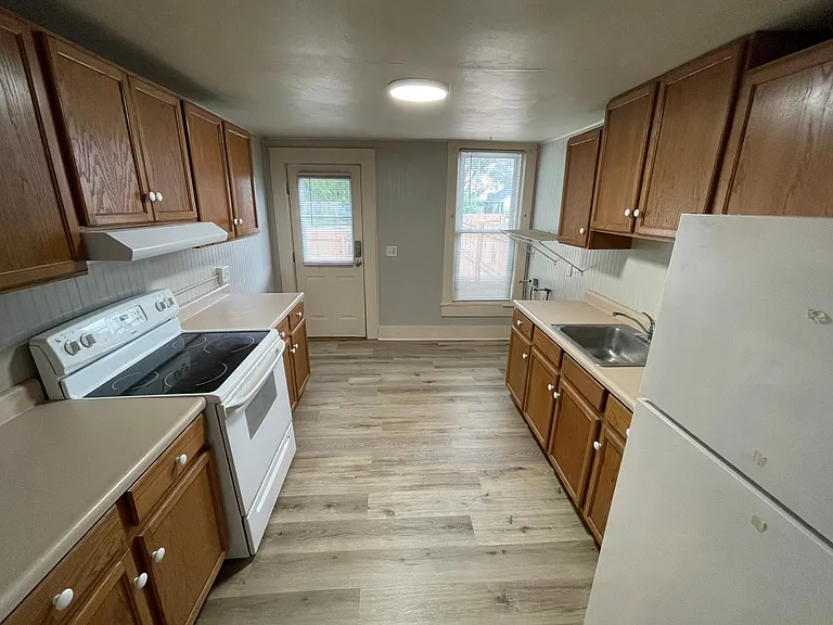 631 S 16th St #631 — Photo 5