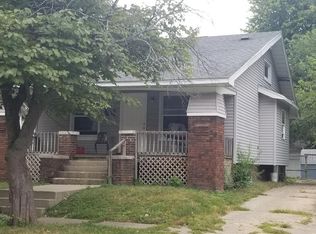 134 S 19th St, Decatur, IL 62521