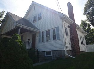 10 Edgebrook Rd, West Roxbury, MA 02132