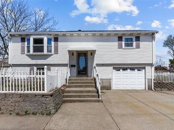 181 Chandler Ave, Pawtucket, RI 02860