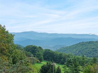 173 Skiview Rd, Seven Devils, NC 28604