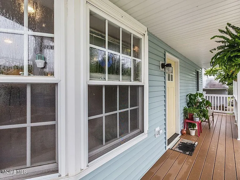 265 E Virginia Ave — Photo 3
