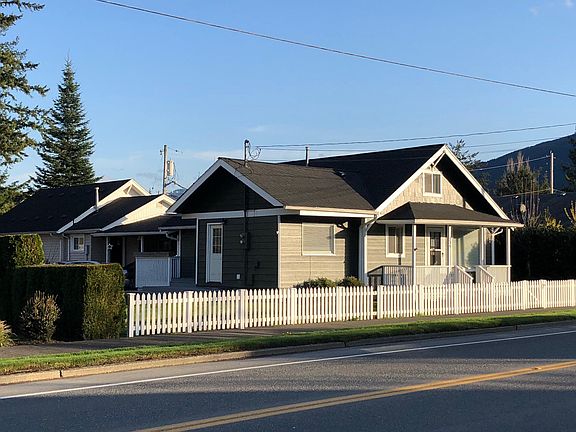 2nd image of 234 Bendigo Blvd N #A