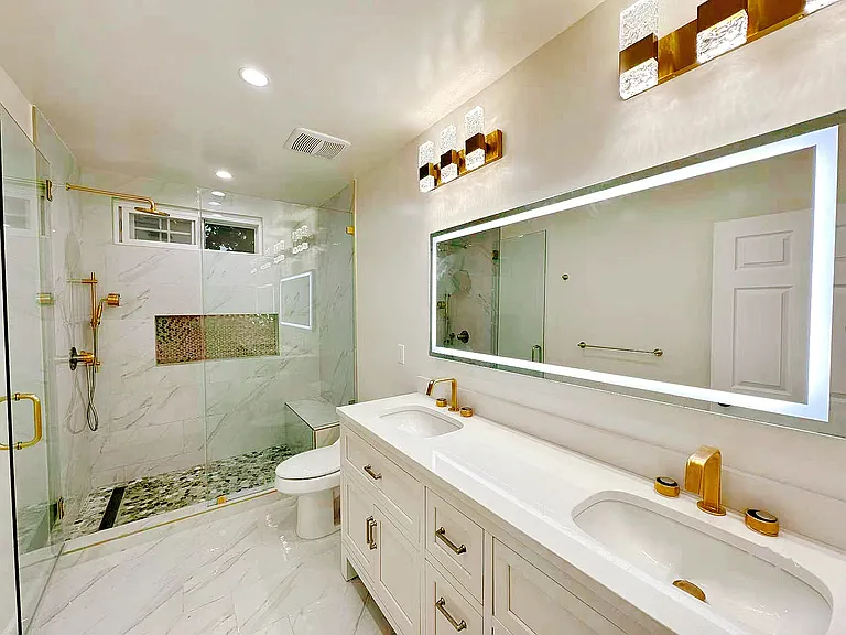 1746 N Rose St — Photo 3