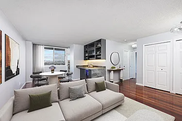 100 Manhattan Avenue, #1504