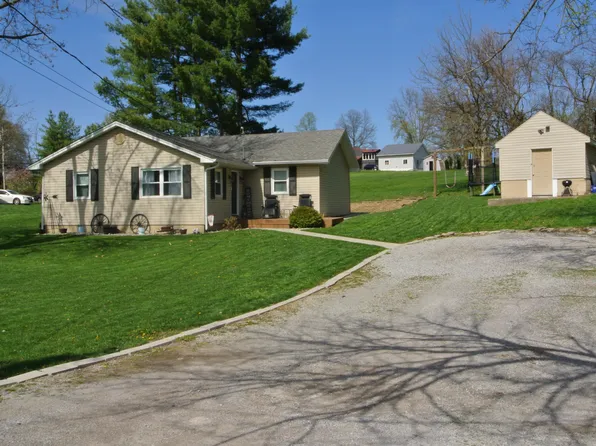 31 Central Ave, Walton, KY 41094