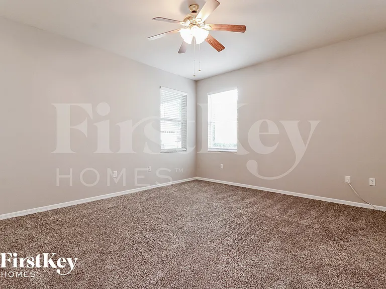 1080 Clearpointe Way — Photo 9