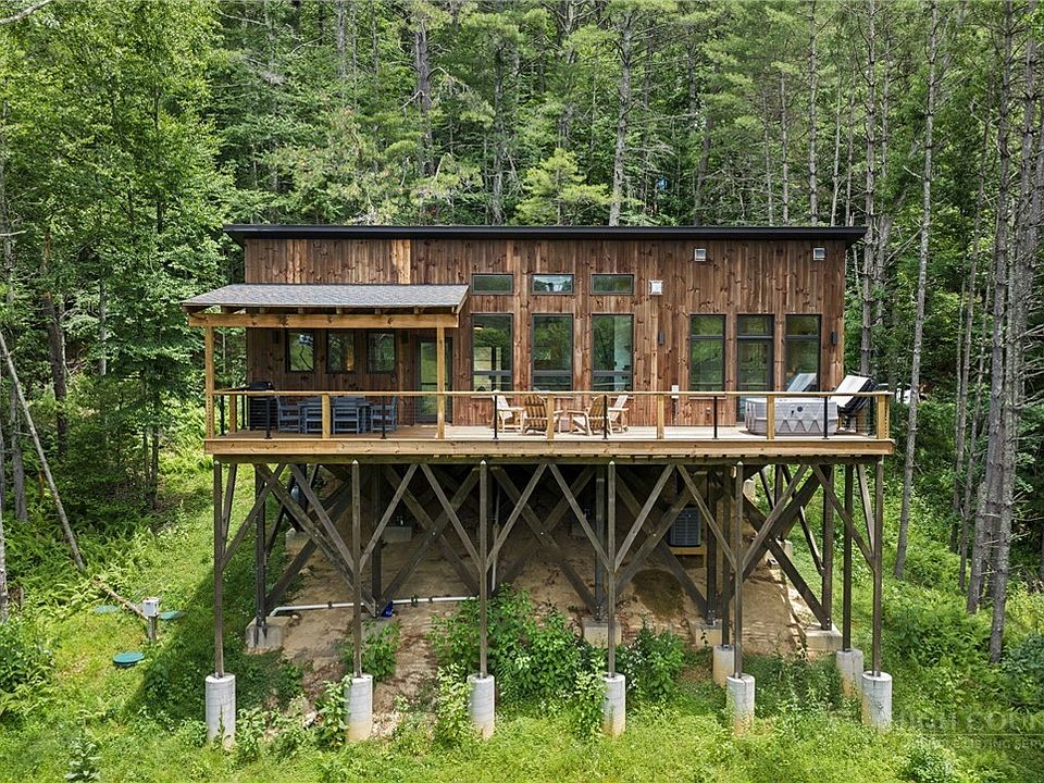 1st image of 281 New River Farms Road