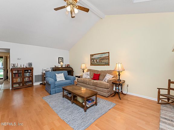 3rd image of 10181 GENI HILL Circle N
