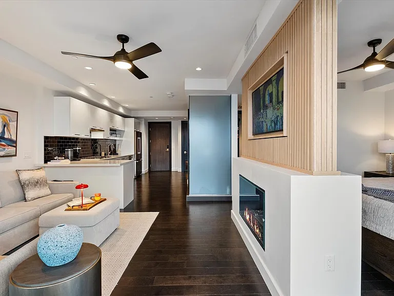 4422 N 75th St #6002 — Photo 13
