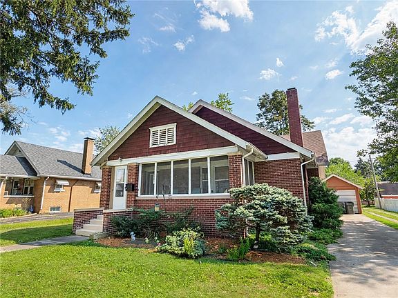 2nd image of 8 Prospect Pl