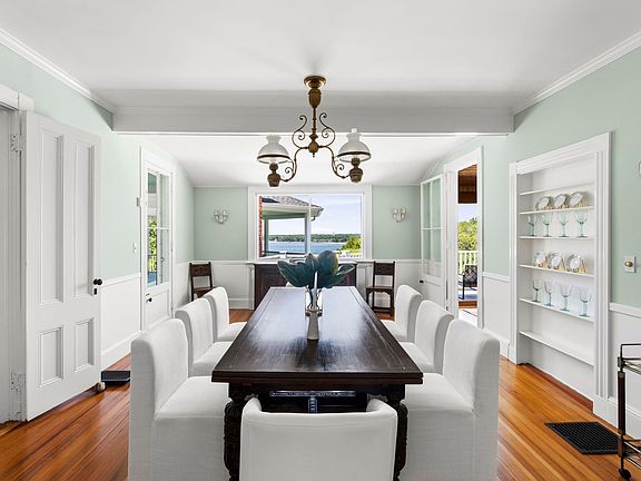 4th image of 20 Prospect Ave