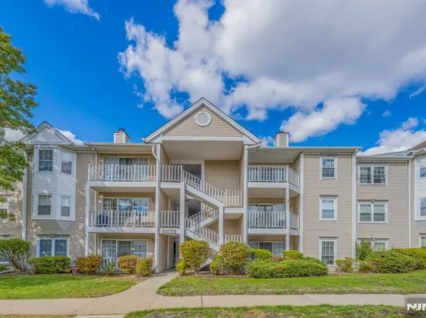 309 Linden St, Mahwah, NJ 07430