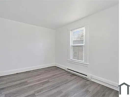 320 Front St #3R — Photo 4