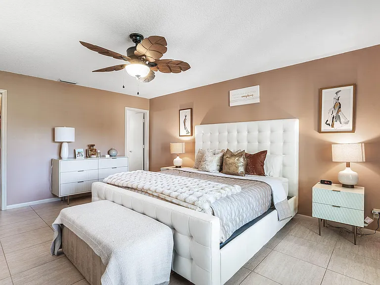6403 Eastpointe Pines St — Photo 17