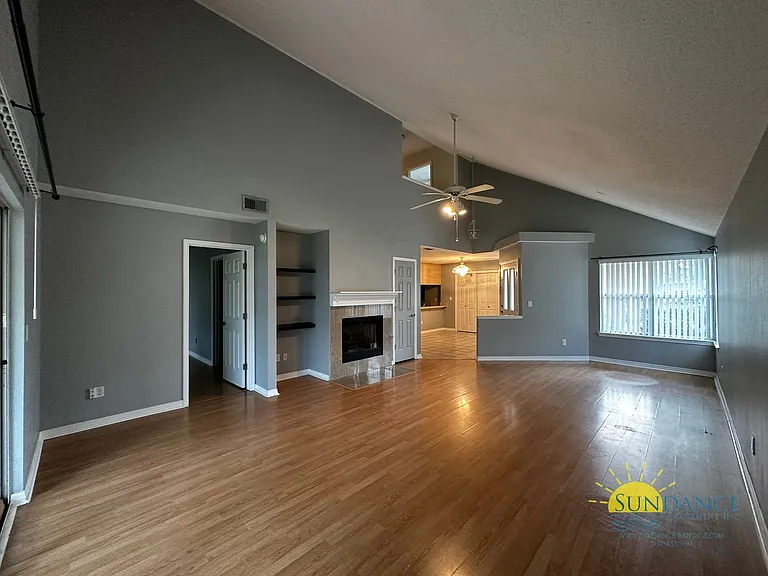 1329 White Blossom Ln — Photo 2
