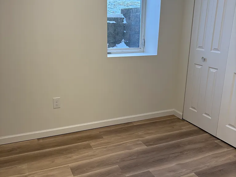 1517 Como Ave #B — Photo 6