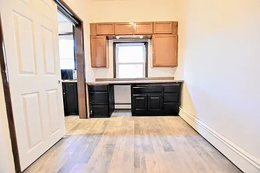 Rented by Dakis Group LLC