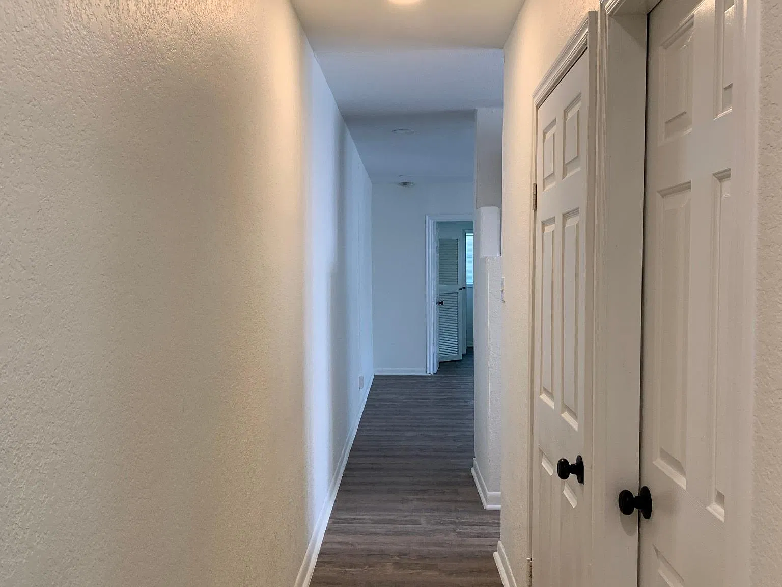 1602 W Hollywood Ave — Photo 2