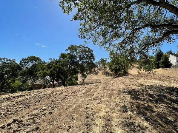 7 Glenhaven Ln, Friant, CA 93626