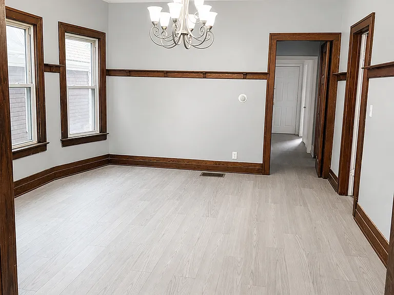 140 Lafayette Ave #2 — Photo 3