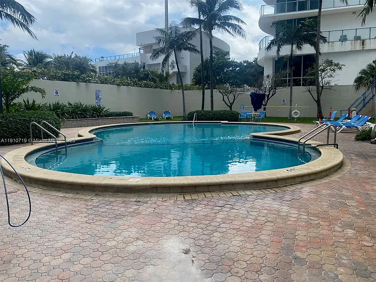 4001 S Ocean Dr #14F — Photo 3