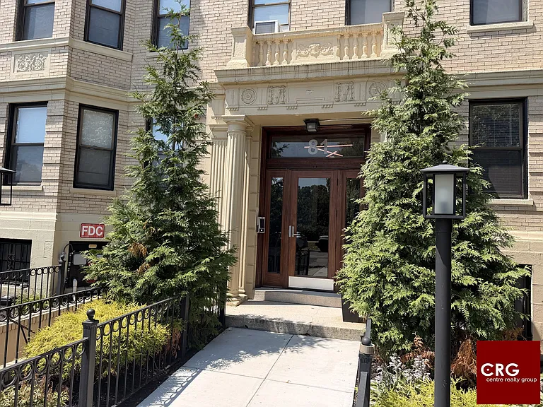 81 Park Dr #A — Photo 19